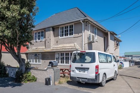 Photo of property in 42c Apu Crescent, Lyall Bay, Wellington, 6022