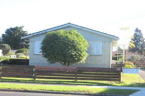Photo of property in 2/27 Weymouth Road, Manurewa, Auckland, 2102