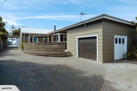 Photo of property in 84b The Esplanade, Westshore, Napier, 4110