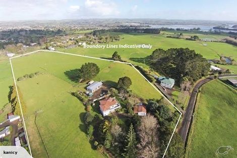 Photo of property in 31 Cameron Road, Waiuku, 2681