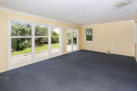 Photo of property in 30 President Avenue, Papakura, 2110