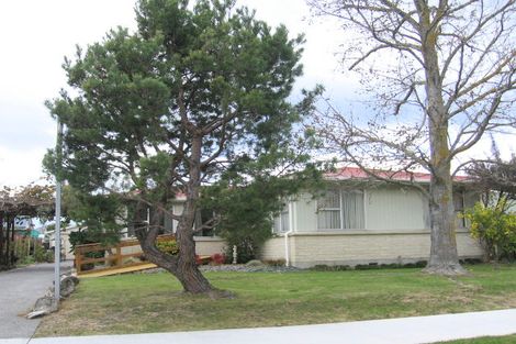 Photo of property in 30 Hammond Road, Taradale, Napier, 4112