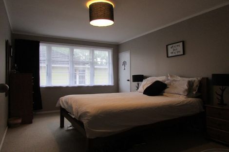 Photo of property in 33 Prouse Crescent, Naenae, Lower Hutt, 5011