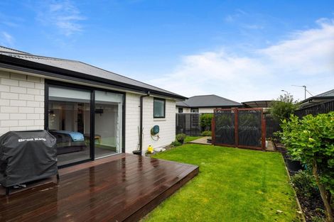 Photo of property in 19 Amur Crescent, Rolleston, 7615