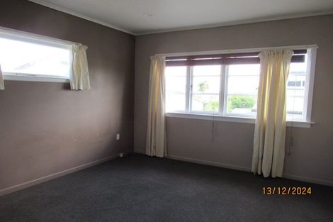 Photo of property in 1/15 Gilfillan Street, Blockhouse Bay, Auckland, 0600