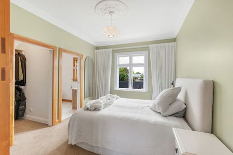 Photo of property in 2 Alma Place, Milson, Palmerston North, 4414