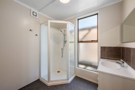 Photo of property in 62 Waikawa Road, Picton, 7220