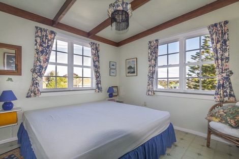 Photo of property in 50 Wharfe Street, South Hill, Oamaru, 9400