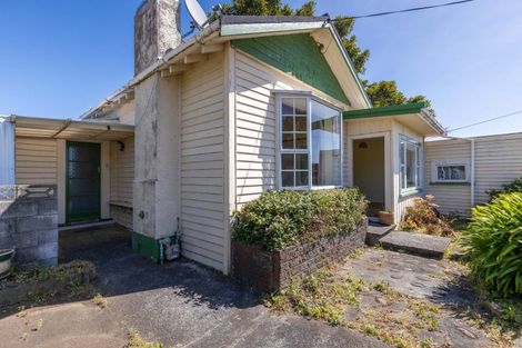 Photo of property in 29 Dorset Avenue, Westown, New Plymouth, 4310