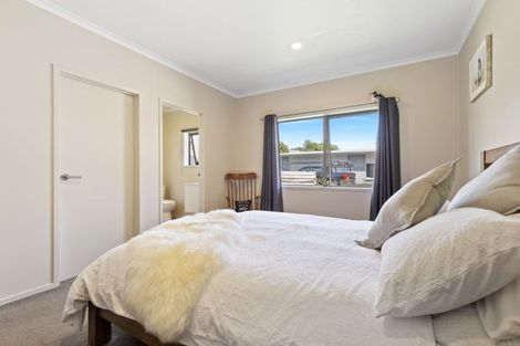 Photo of property in 24a Okoroire Street, Tirau, 3410