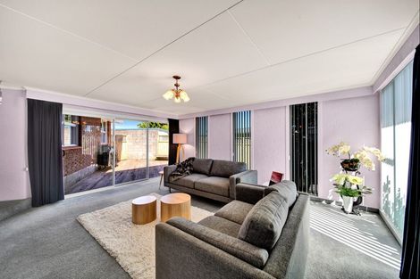 Photo of property in 9 Kennedy Place, Merrilands, New Plymouth, 4312