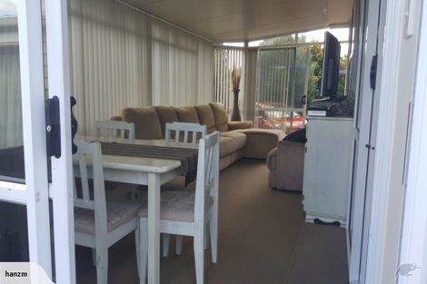 Photo of property in 6 Viola Place, Papakura, 2110