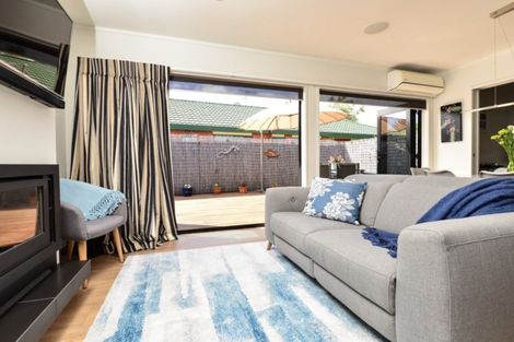 Photo of property in 83 Sandwich Road, St Andrews, Hamilton, 3200