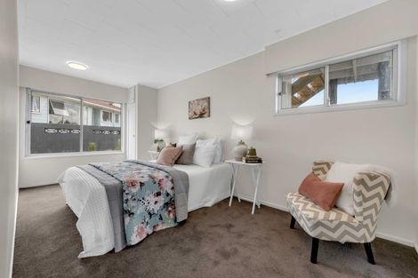 Photo of property in 110 Friedlanders Road, Manurewa, Auckland, 2102