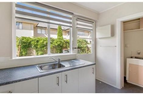 Photo of property in 510 Barbadoes Street, Edgeware, Christchurch, 8013