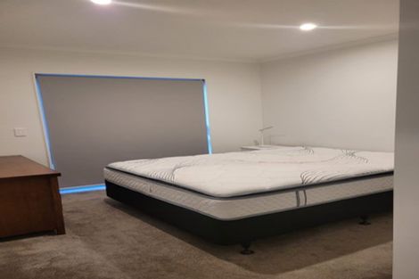 Photo of property in 16 Kutukutu Street, Takanini, 2112