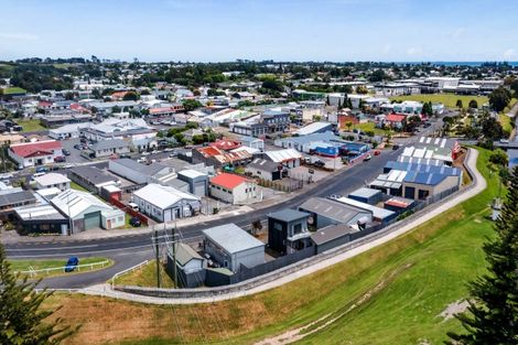 Photo of property in 14 West Quay, Waitara, 4320