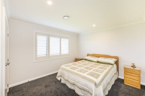 Photo of property in 20 Tula Lane, Kelvin Grove, Palmerston North, 4470