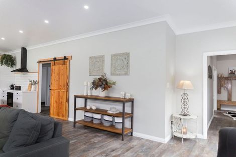 Photo of property in 143e Smith Road, Dannevirke, 4978