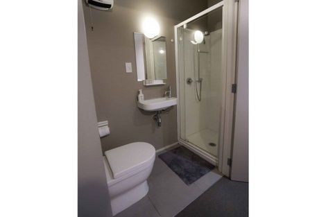 Photo of property in 9/2 Onslow Road, Khandallah, Wellington, 6035