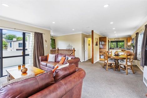 Photo of property in 4 Pilot Lane, Whitby, Porirua, 5024