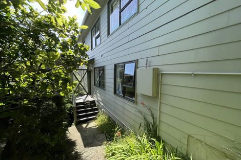 Photo of property in 10 Coleridge Street, Brooklyn, Wellington, 6021