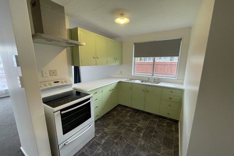 Photo of property in 4/21 Seddon Street, Wallaceville, Upper Hutt, 5018