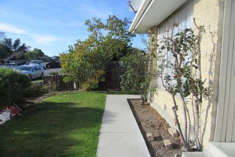 Photo of property in 2/4 Quinton Place, Bishopdale, Christchurch, 8053