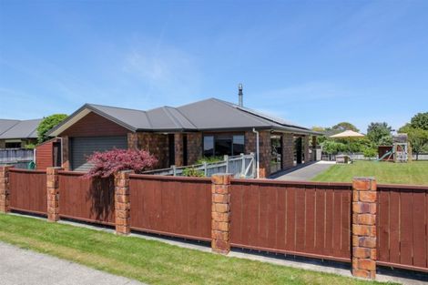 Photo of property in 11 Coby Sydney Drive, Bell Block, New Plymouth, 4312