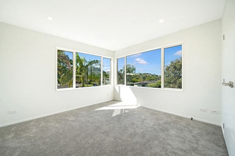 Photo of property in 24d Pipitea Place, Massey, Auckland, 0614