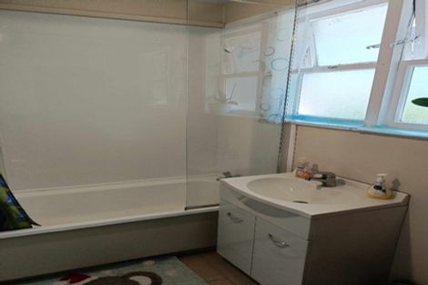 Photo of property in 1/23 View Road, Mount Eden, Auckland, 1024