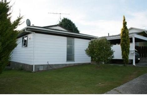 Photo of property in 112 Leeward Drive, Whitby, Porirua, 5024