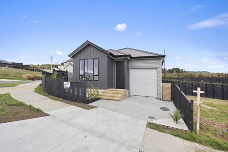 Photo of property in 8 Kapowai Way, Warkworth, 0985