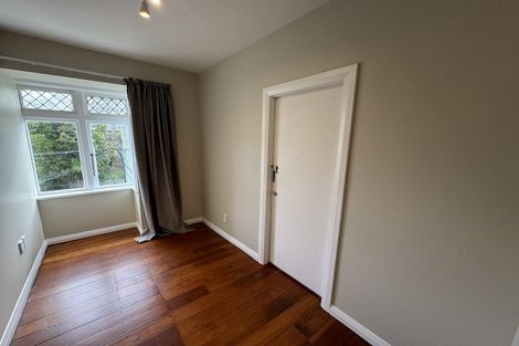 Photo of property in 77 Brougham Street, Mount Victoria, Wellington, 6011