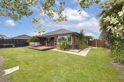 Photo of property in 7 Dinton Street, Russley, Christchurch, 8042
