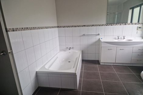 Photo of property in 35 Wilford Street, Wallaceville, Upper Hutt, 5018