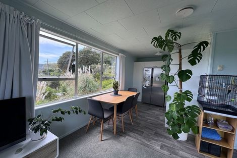 Photo of property in 24 Waimahanga Road, Onerahi, Whangarei, 0110