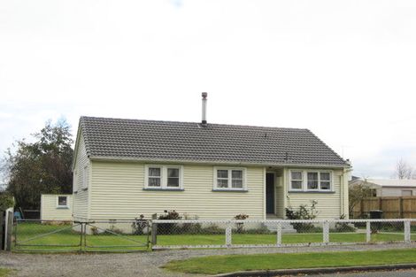 Photo of property in 90 Spenser Street, Milton, 9220