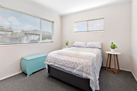 Photo of property in 98d Lakeside Drive, Orewa, 0931