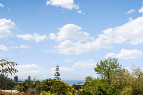 Photo of property in 29 Hebron Road, Waiake, Auckland, 0630