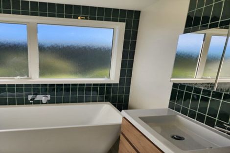 Photo of property in 2 View Road, Houghton Bay, Wellington, 6023