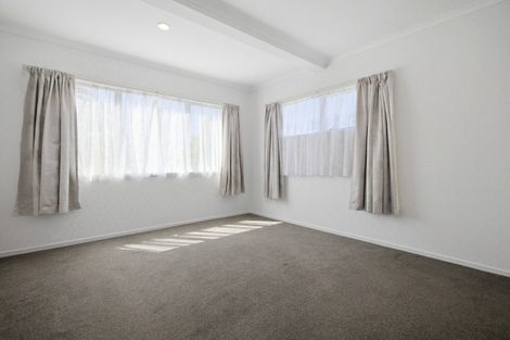 Photo of property in 16a Dickson Road, Papamoa Beach, Papamoa, 3118