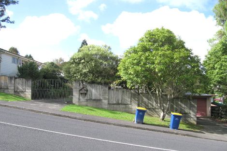 Photo of property in 20 Kemp Road, Massey, Auckland, 0614