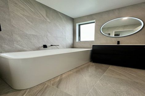 Photo of property in 27 Kotuitui Drive, Wainui, 0992