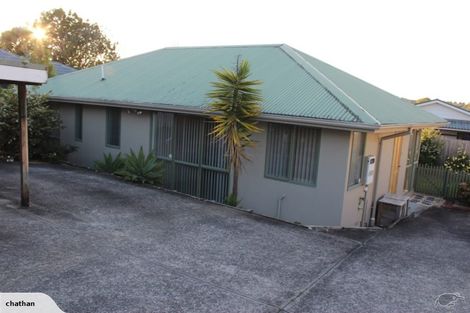 Photo of property in 76a Hepburn Road, Glendene, Auckland, 0602