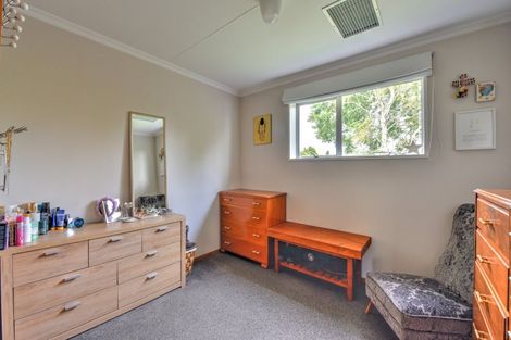 Photo of property in 70 Walker Crescent, East Gore, Gore, 9710