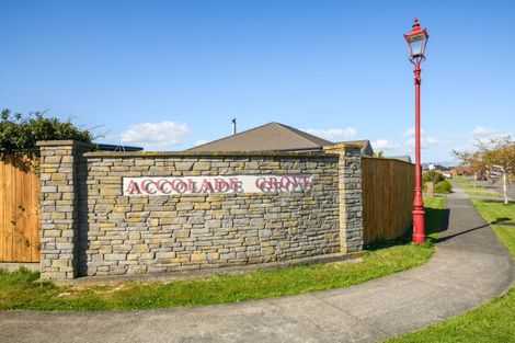 Photo of property in 27 Kanzan Grove, Maewa, 4702