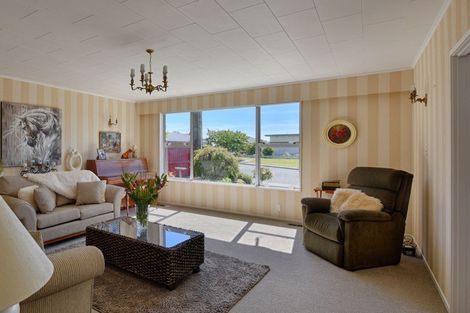 Photo of property in 6 Halton Street, East Gore, Gore, 9710