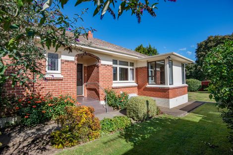Photo of property in 16 Argyle Street, Mosgiel, 9024