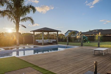 Photo of property in 35 Twin Oak Avenue, Papamoa Beach, Papamoa, 3118
